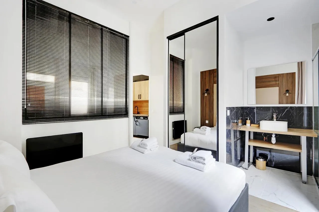 Off Majesti Apartment In Marais - Rue Du Petit Musc Paris Frankreich