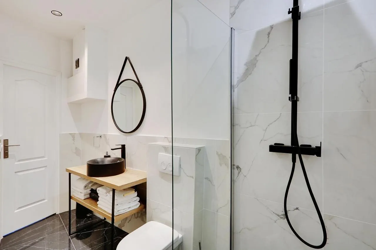 Off Majesti Apartment In Marais - Rue Du Petit Musc Paris
